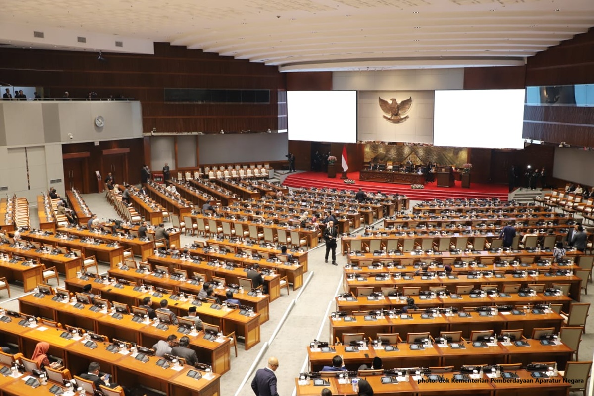 DPR Sahkan UU APBN 2026, Berikut Postur dan Targetnya
